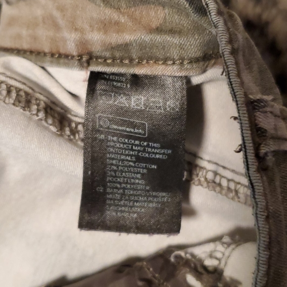 H&M Camo Stretch Skinny Jegging - Picture 6 of 7